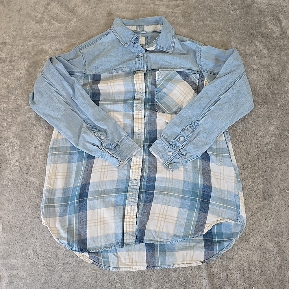American Eagle Shirt Womens‎ Small Blue Denim Plaid Flannel Outdoors Cabincore